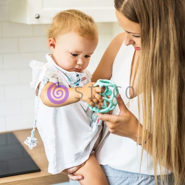 Детский силиконовый ортодонтический прорезыватель для зубов Babyono "Сфера" Голубой (489/01) (SB) 03k17p346v3 фото